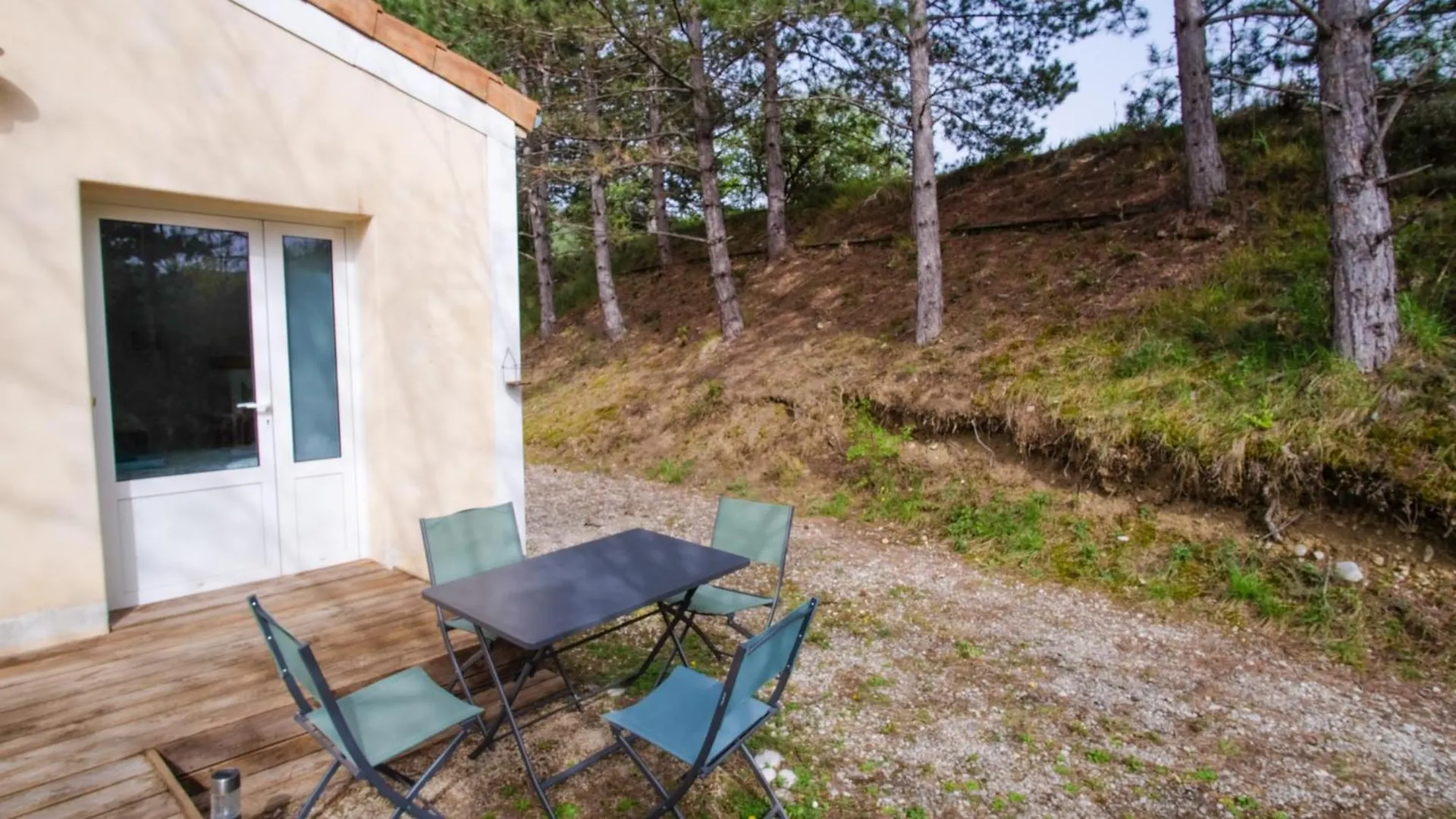 Gite Lechapee Bleue Dromoise - Appartement 0*, Aouste-sur-Sye